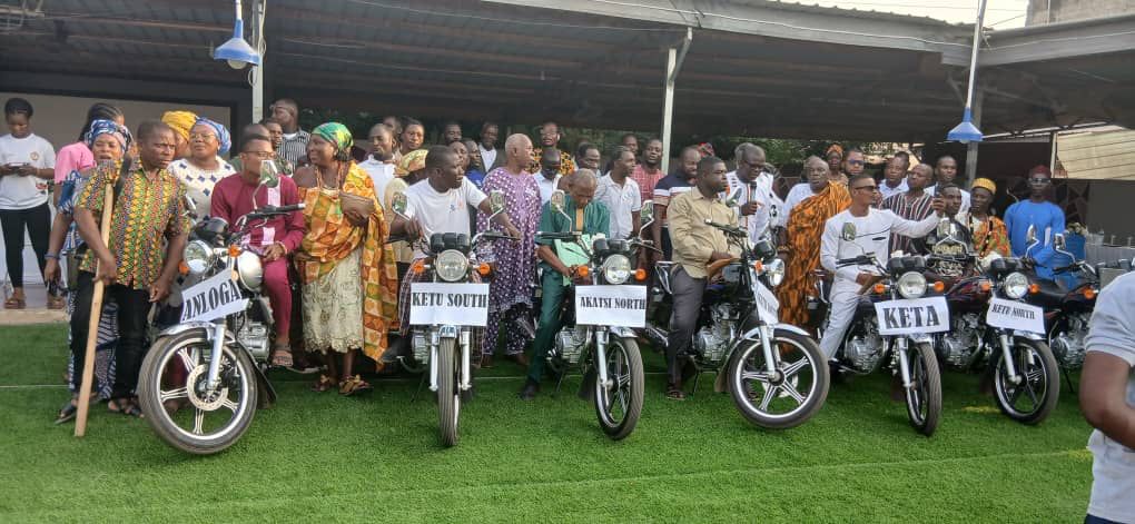 H.E. Gabriel Tanko Kwamigah-Atokple donated 7 motorcycles to support Duamenefa Community Reporters.